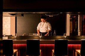 鉄板焼 燦燈の画像