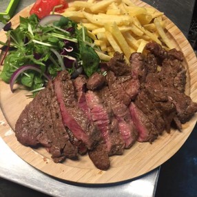 肉BISTRO  TONOの画像