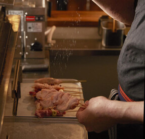 炭火焼き鳥　串八珍　新川店の画像