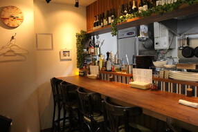 洋食屋　百次　ＭＯＭＯＪＩの画像