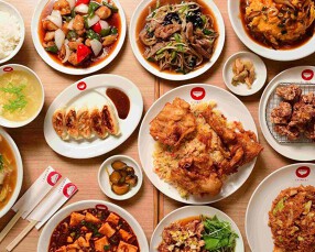 ラーメン中華食堂 新世 生麦店の画像