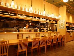 炭火焼き鳥 かしわ屋 治兵衛 丸の内本店の画像