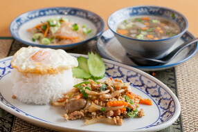 クワンチャイカフェ　神戸南店の画像