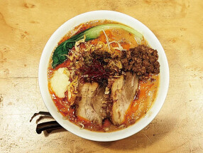 四川担々麺 赤い鯨 人形町店の画像