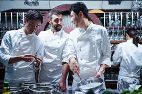 世界を目指すスイーツ/ブーランジェ　ブランドの商品開発ラボ・セントラルキッチンの画像