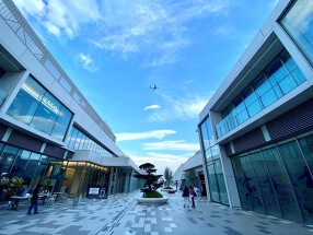 HIcity_square Café/bar　羽田イノベーションシティ内の画像