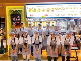 VILLAGE VANGUARD DINER　ペリエ千葉店の画像