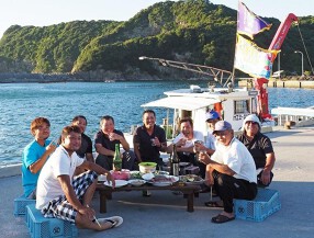 四十八漁場 エキニア横浜店の画像