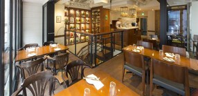 銀座一丁目・プティ・オザミの画像