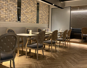 Cafe de 武　新富町店の画像