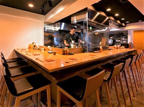 西荻窪  はや人の画像