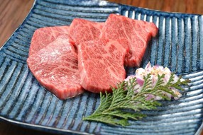 七輪焼肉　楽しいらの画像