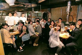 炭火焼ホルモン まんてん 中目黒店の画像