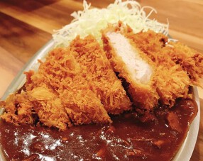 男気豚カツカレー　神保町店の画像