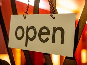 鉄板ダイニング　煉瓦亭の画像