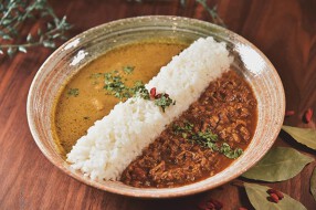 麻布十番 薬膳カレー 新海（BAR新海）の画像