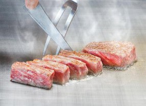 横浜瀬里奈ステーキドームの画像