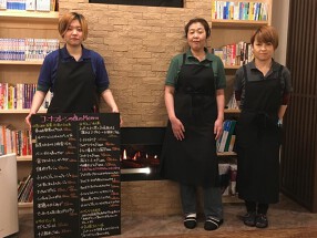 スーパーフード カフェ＆レストラン コーナーストーンの画像