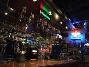 suraj@beer barの画像