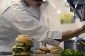 BURG HOLIC Coffee and Dinerの画像