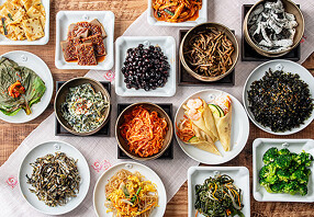 KOREAN DELI SO 大丸心斎橋店の画像