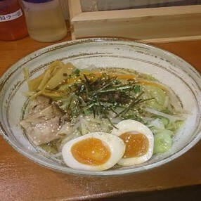 つけ麺処なるとの画像