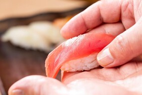 立ち寿司 おや潮 シァル横浜店の画像