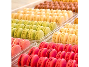 LADUREEルクア大阪店の画像