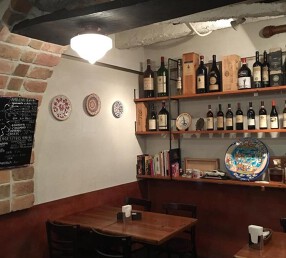 TAVERNA　QUINTAの画像
