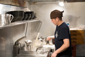 麺屋原宿 金山店 の画像