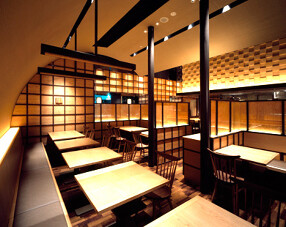 宮崎地鶏炭火焼 車 浜松町店の画像