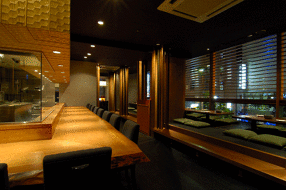 鶏炭火焼きと板蕎麦　酉玄の画像