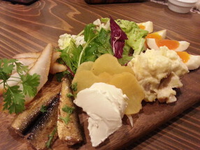 鶏料理×ワイン×日本酒の画像