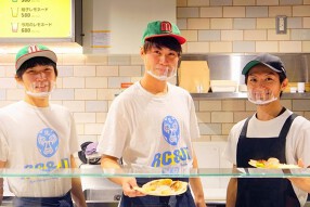 Roti Chicken & Jackie Tacos DELICATESSEN　京都タワー店の画像