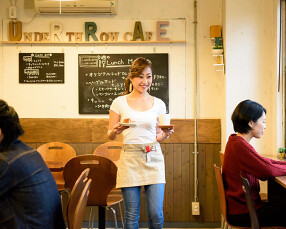 イタリアンカフェ REST³art レスタート　巣鴨地蔵通り店の画像