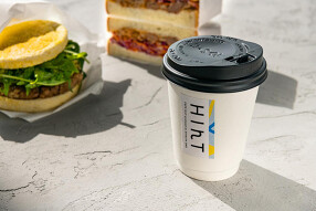 QWS CAFE HInT / SALONの画像