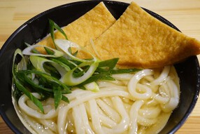 讃岐うどんオカマルの画像