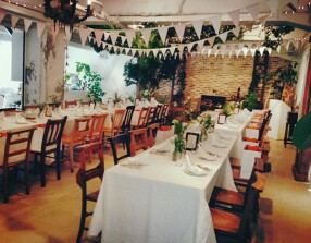 BEARS TABLE OSAKAの画像