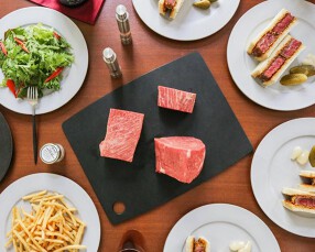 WAGYUMAFIA THE CUTLET SANDWICHの画像