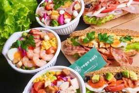 vege eats 京阪シティモール店の画像