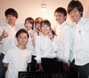 DIY cafe 三宮北野坂店の画像