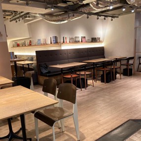 カフェ＆ブックス ビブリオテーク アトレ・吉祥寺店の画像