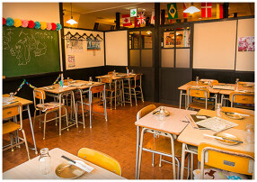 個室学校居酒屋6年4組梅田分校の画像