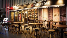 秋葉原　肉寿司の画像