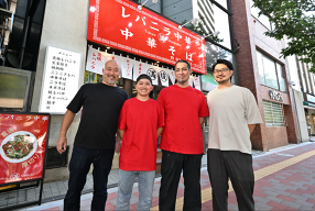 レバニラ中華 満腹の画像