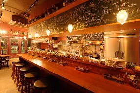 フレンチ　バル　TOMO'Zの画像