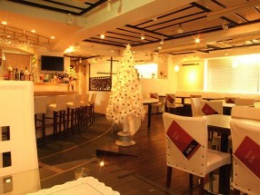 美食亭ピースの画像