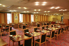 ラウンジ千代田の画像