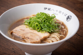打ち立て中華そば 伊蔵八　祐天寺店の画像
