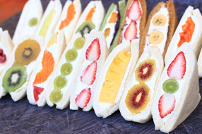 FRUIT SANDの画像